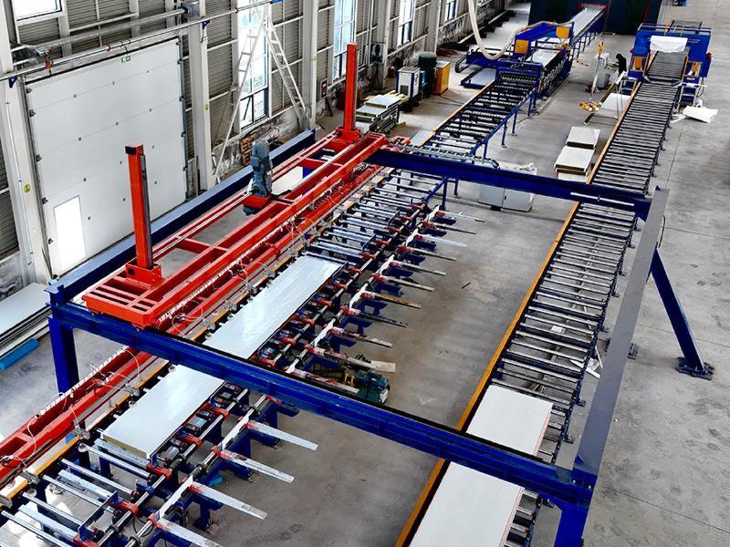 聚氨酯封边岩棉夹芯板自动化生产线