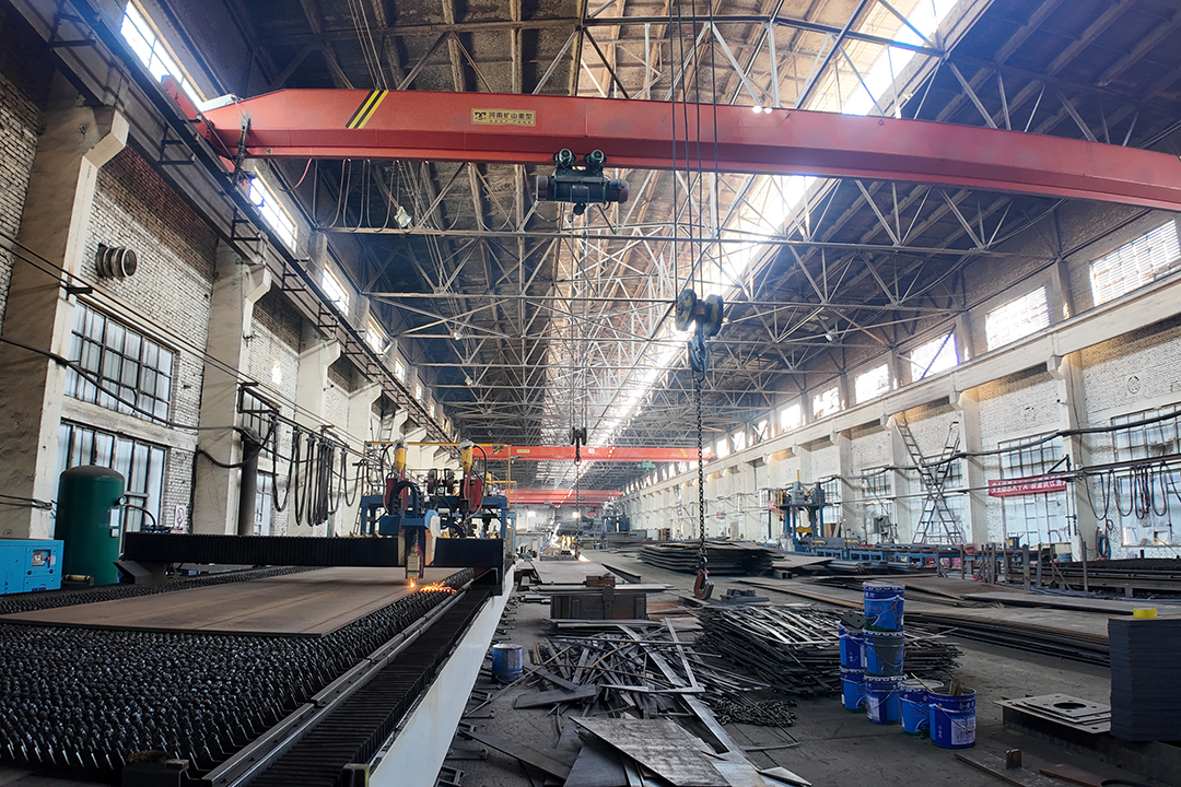 钢结构厂房设备振动问题分析与解决方案